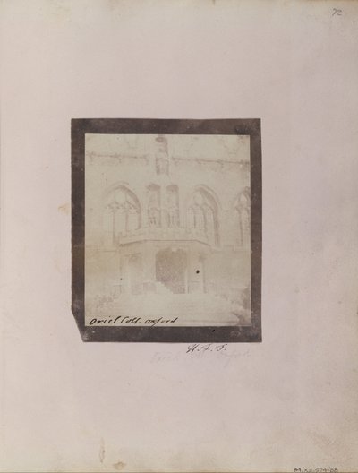 Die Veranda im vorderen Hof des Oriel College, Oxford von William Henry Fox Talbot